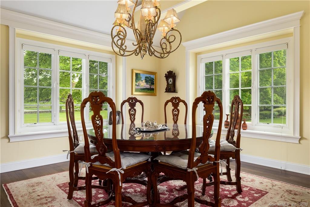 229 Umpawaug Road Redding, CT 06896 - Photo 9 of 34 Breakfast room