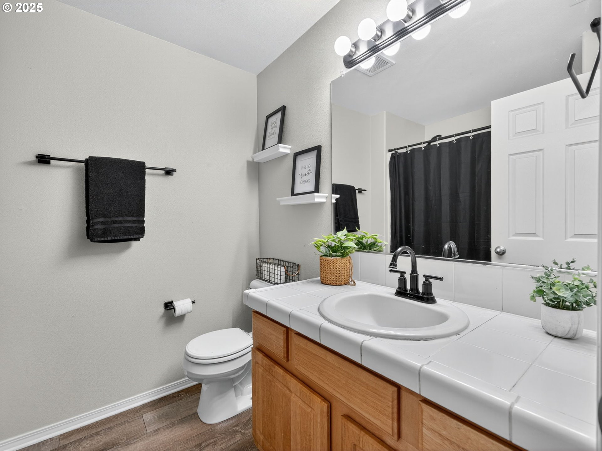 10340 Southwest Dunlin Place Beaverton, OR 97007 - Photo 30 of 45 Bathroom