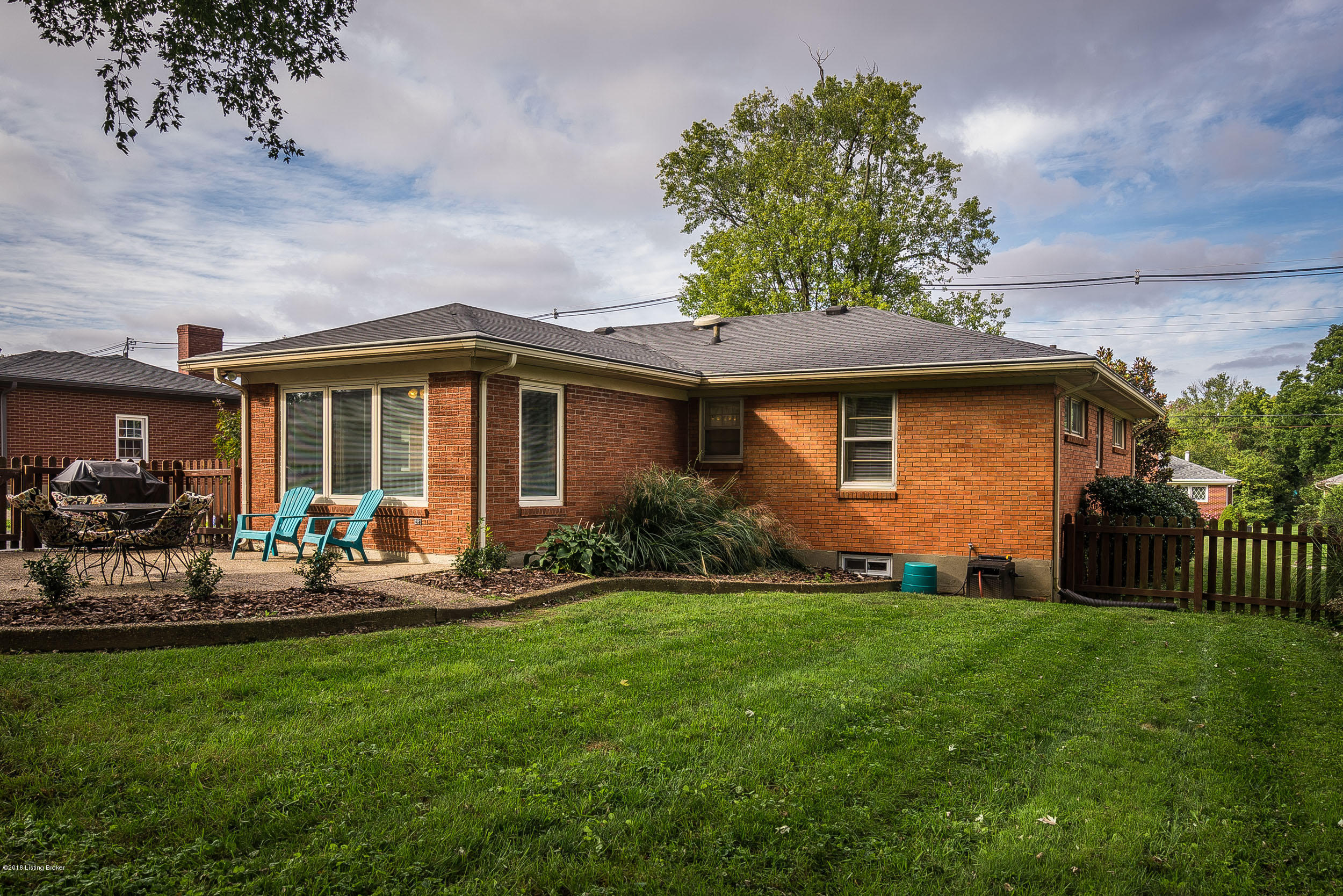 9010 Waltlee Road Louisville, KY 40291 - Photo 12 of 42 9010 Waltlee Rd-10