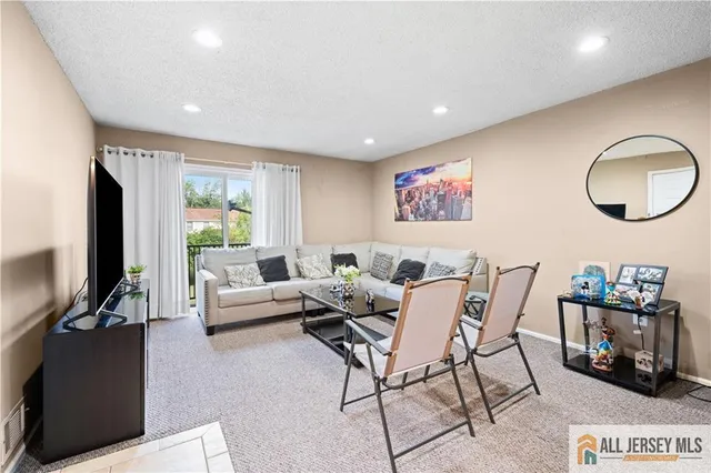 $330,124 | 336 Lancaster Court, Unit 2336, Piscataway, NJ 08854