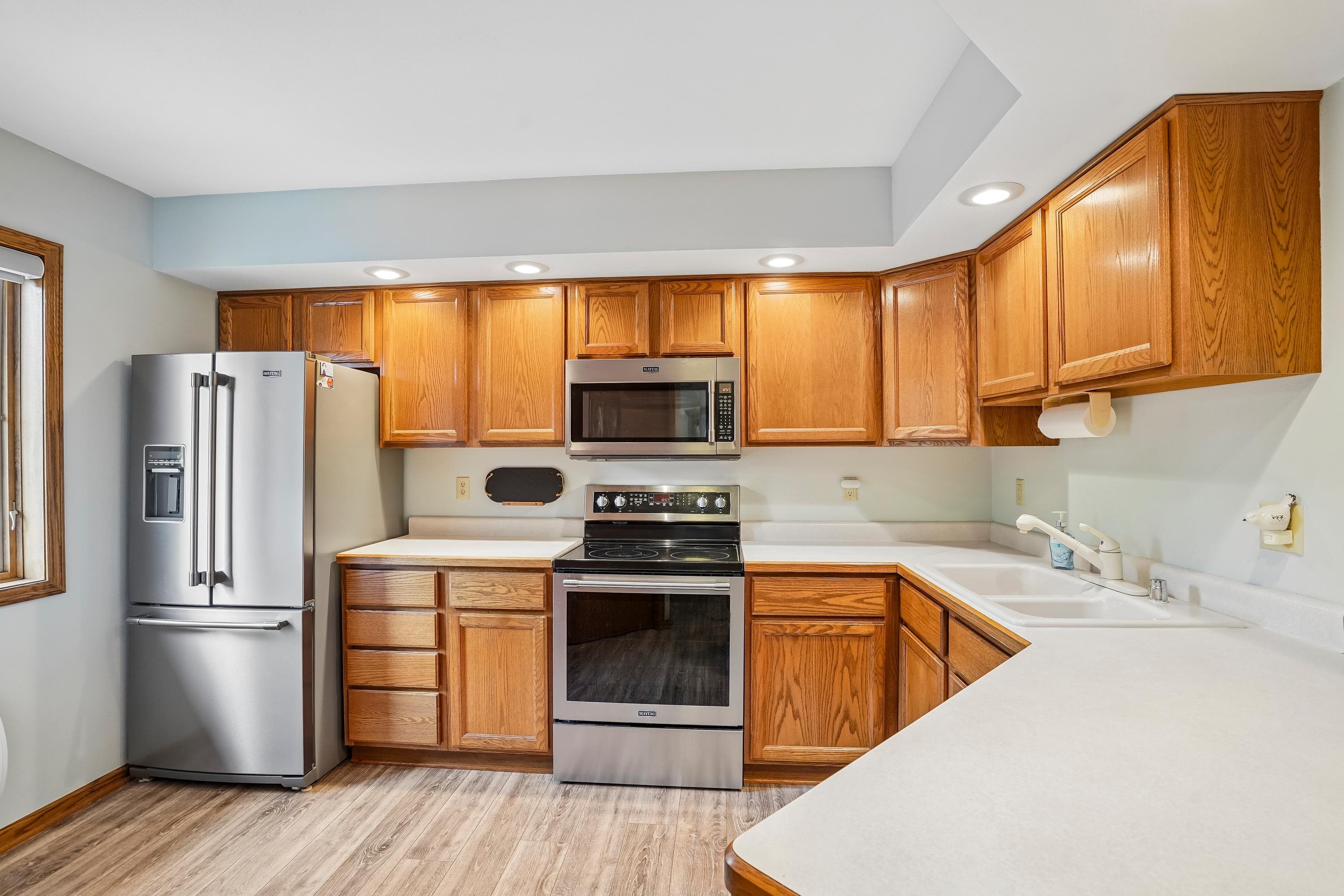 E12617 Kilpatrick Point, Unit 75 Merrimac, WI 53561 - Photo 14 of 40 Gallery Image 14