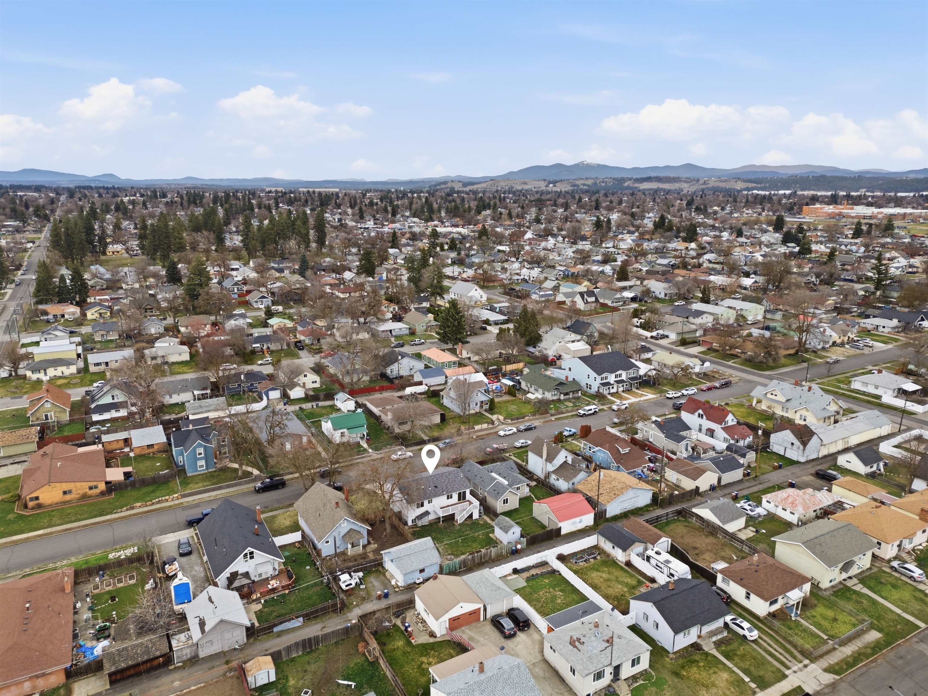 624 East Lacrosse Avenue Spokane, WA 99207 - Photo 40 of 44