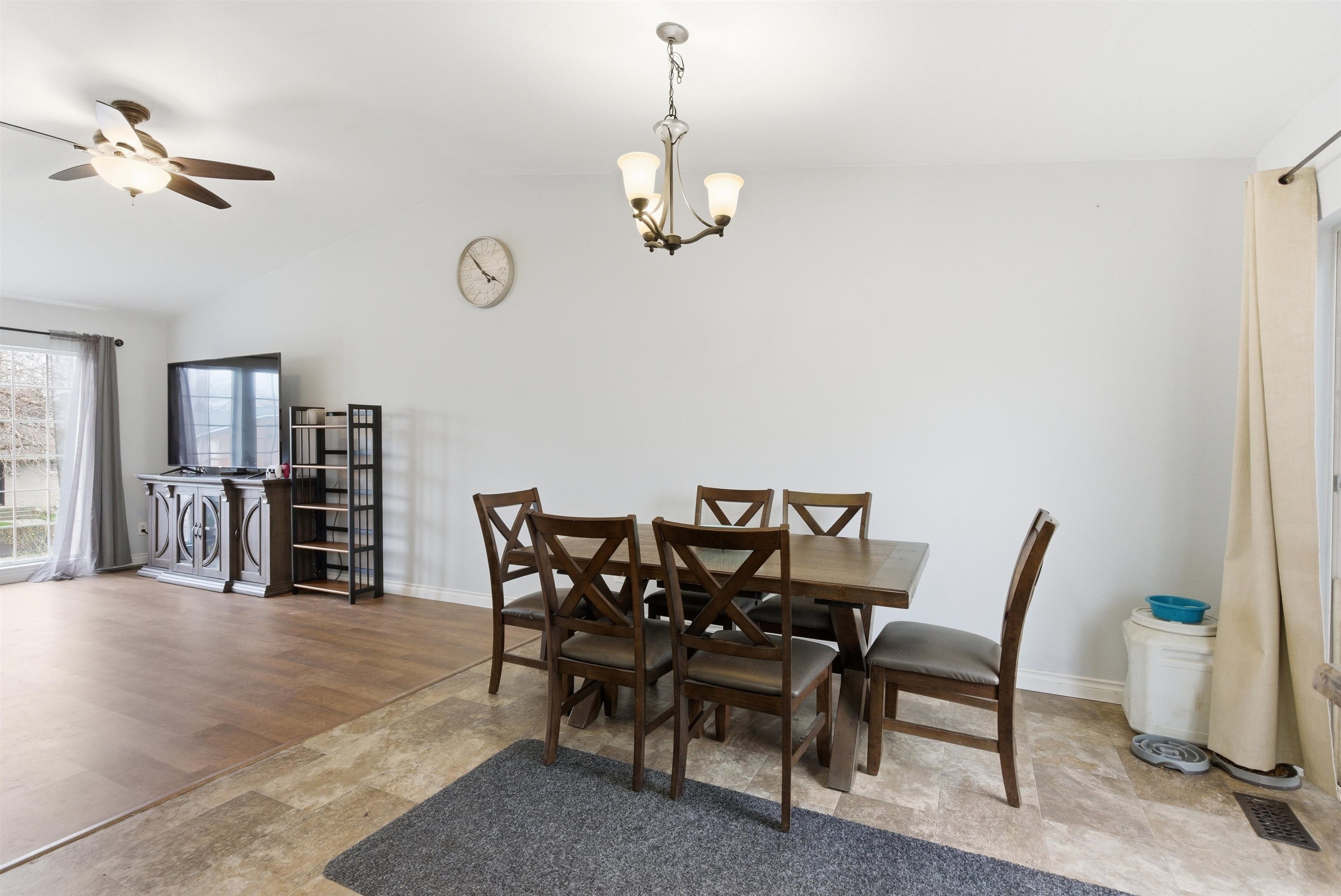 624 East Lacrosse Avenue Spokane, WA 99207 - Photo 8 of 44