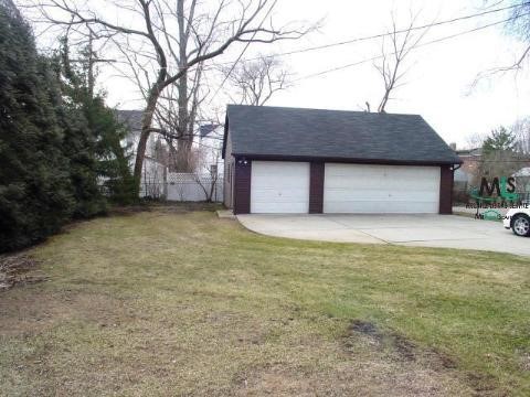 1123 Yorkshire Road Grosse Pointe, MI 48230 - Photo 9 of 9 832241-8.JPG