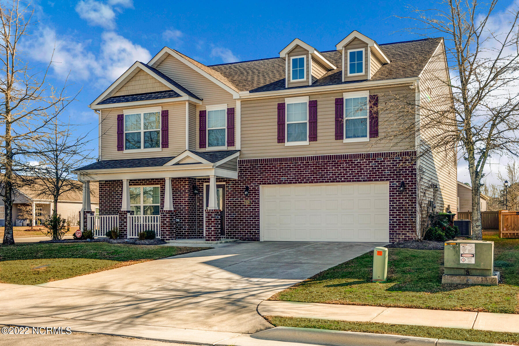 326 Frida Road New Bern, NC 28560 - Photo 2 of 51 Front yard
