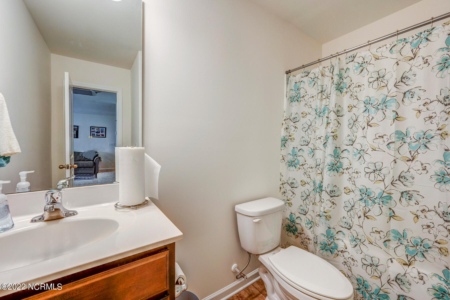 326 Frida Road New Bern, NC 28560 - Photo 39 of 51 Bathroom