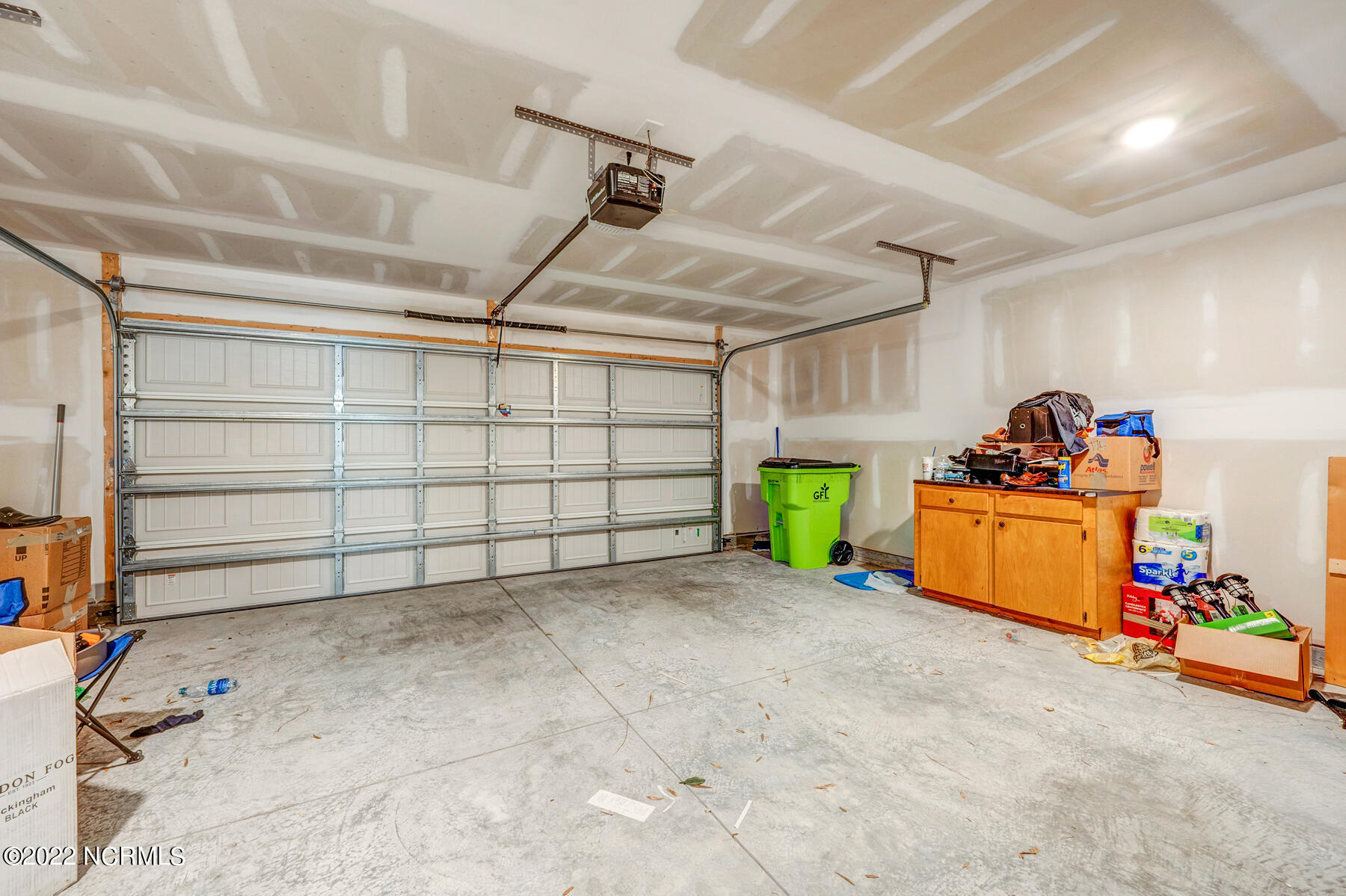 326 Frida Road New Bern, NC 28560 - Photo 51 of 51 Spacious 2 car garage