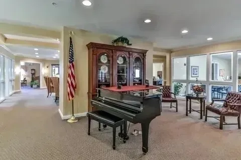 $65,000 | 801 North McLean Boulevard, Unit 226, Elgin, IL 60123