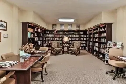 $65,000 | 801 North McLean Boulevard, Unit 226, Elgin, IL 60123