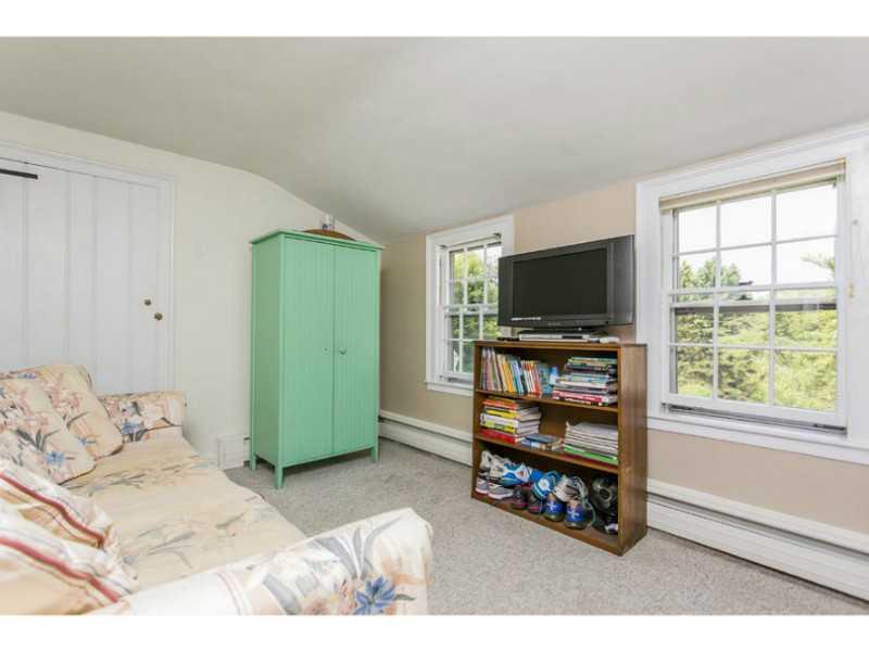 110 Foreside Road Falmouth, ME 04105 - Photo 20 of 31 Bedroom. The second bedroom is...
