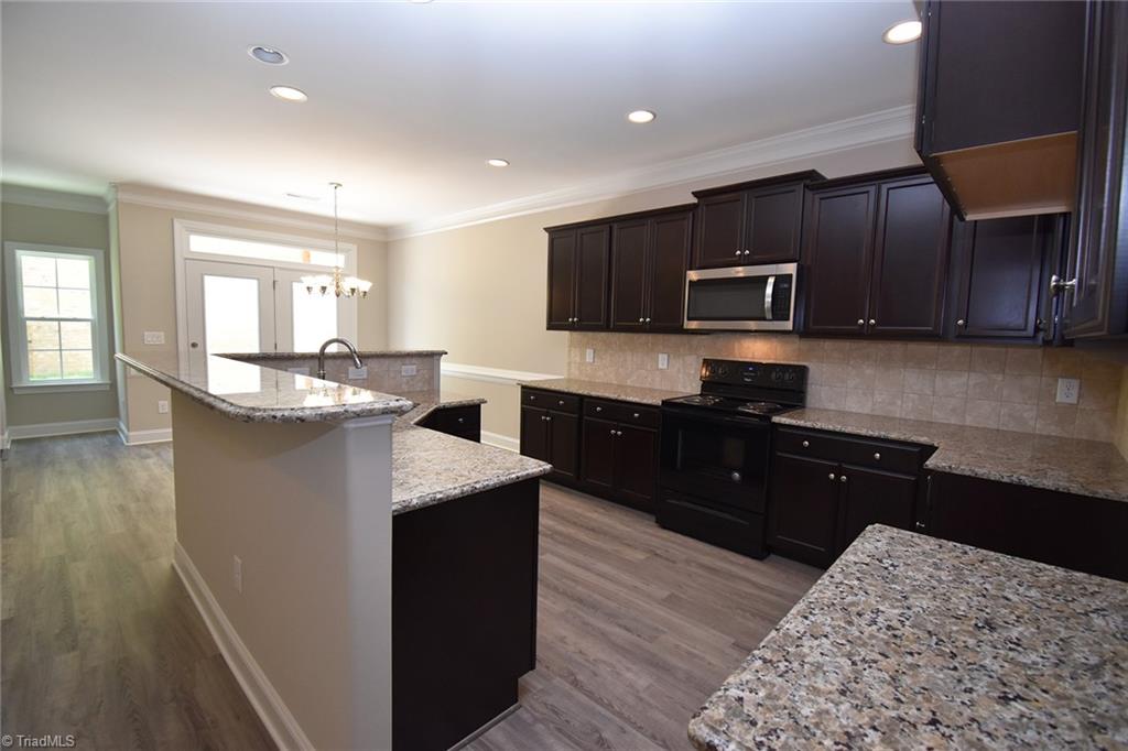 3846 Thistleberry Road High Point, NC 27265 - Photo 8 of 30 Gallery Image 8