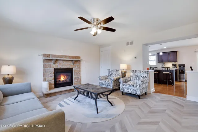 $449,900 | 320 Reagan Drive, East Stroudsburg, PA 18301