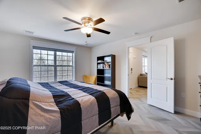 $449,900 | 320 Reagan Drive, East Stroudsburg, PA 18301