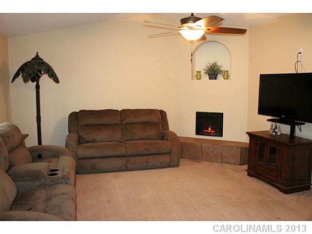 706 Freedom Mill Road Gastonia, NC 28052 - Photo 2 of 16 Gallery Image 2