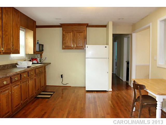 706 Freedom Mill Road Gastonia, NC 28052 - Photo 5 of 16 Gallery Image 5