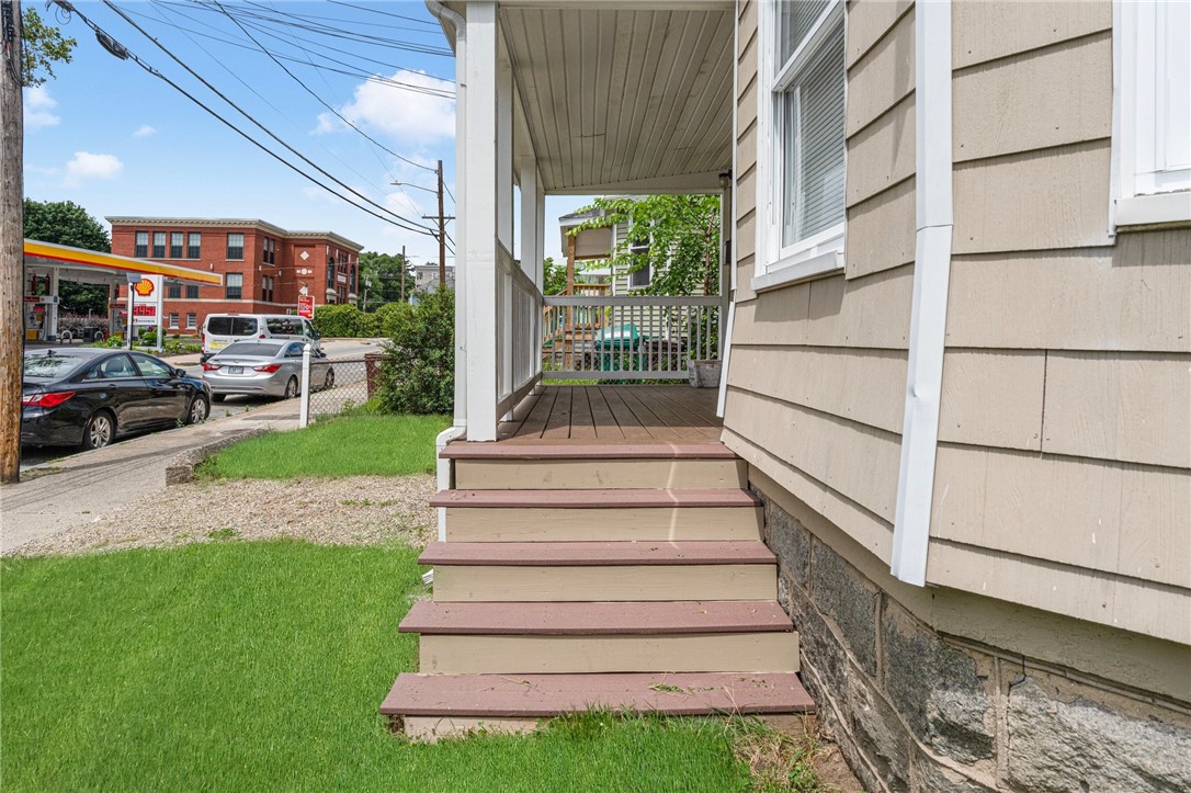 995 Social Street Woonsocket, RI 02895 - Photo 4 of 37 Gallery Image 4