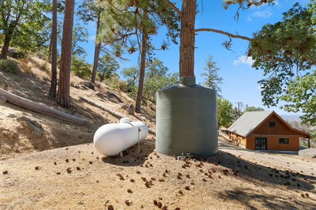 $750,000 | 5851 Mt Bullion Ridge Road, Mariposa, CA 95338