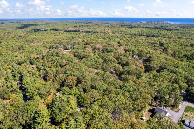 $749,000 | 5 Corn Swamp Road, York, ME 03909