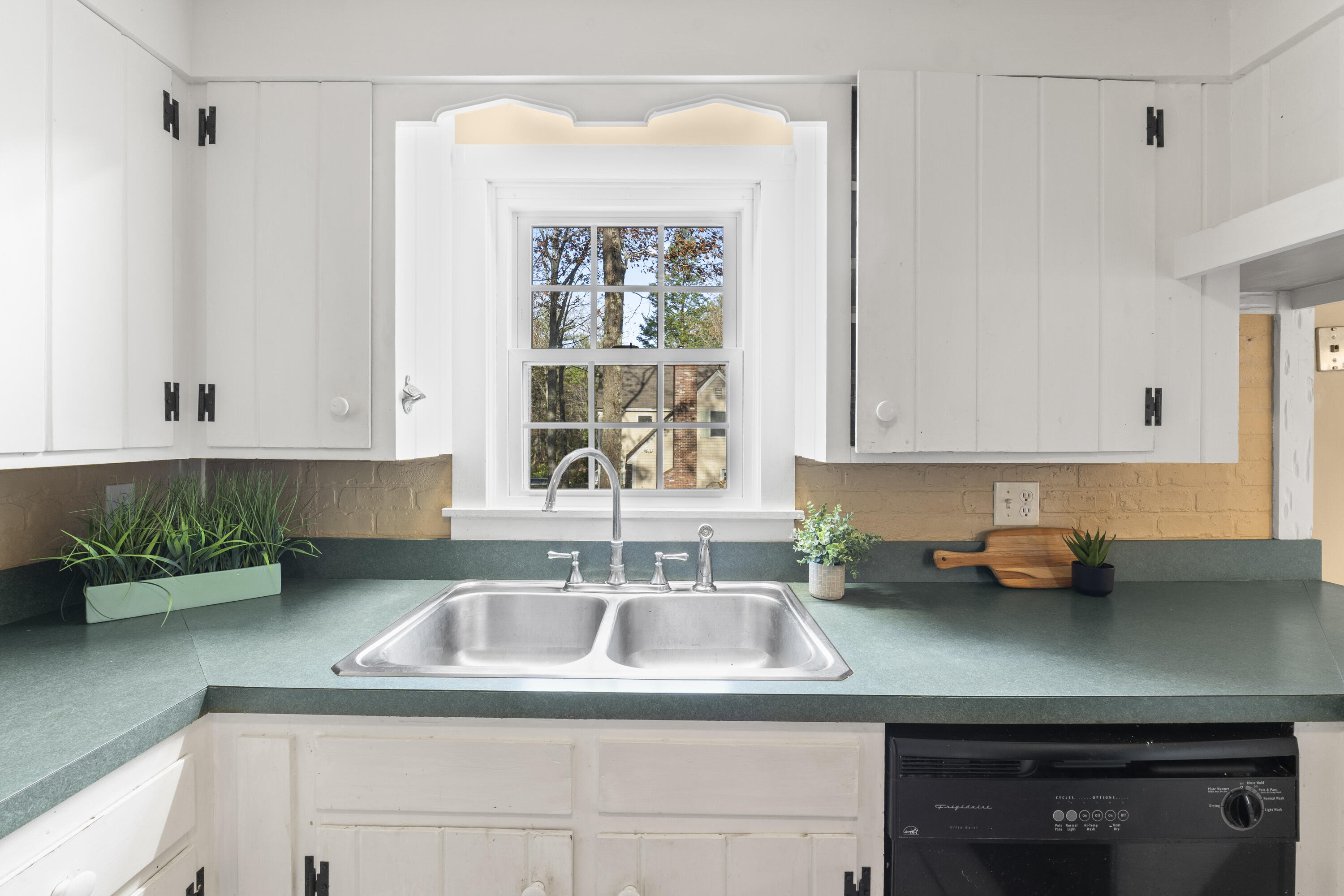 5 Corn Swamp Road York, ME 03909 - Photo 7 of 52 5 Corn Swamp Rd_119