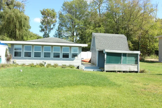 $229,900 | 51140 Maple Road, Marcellus, MI 49067
