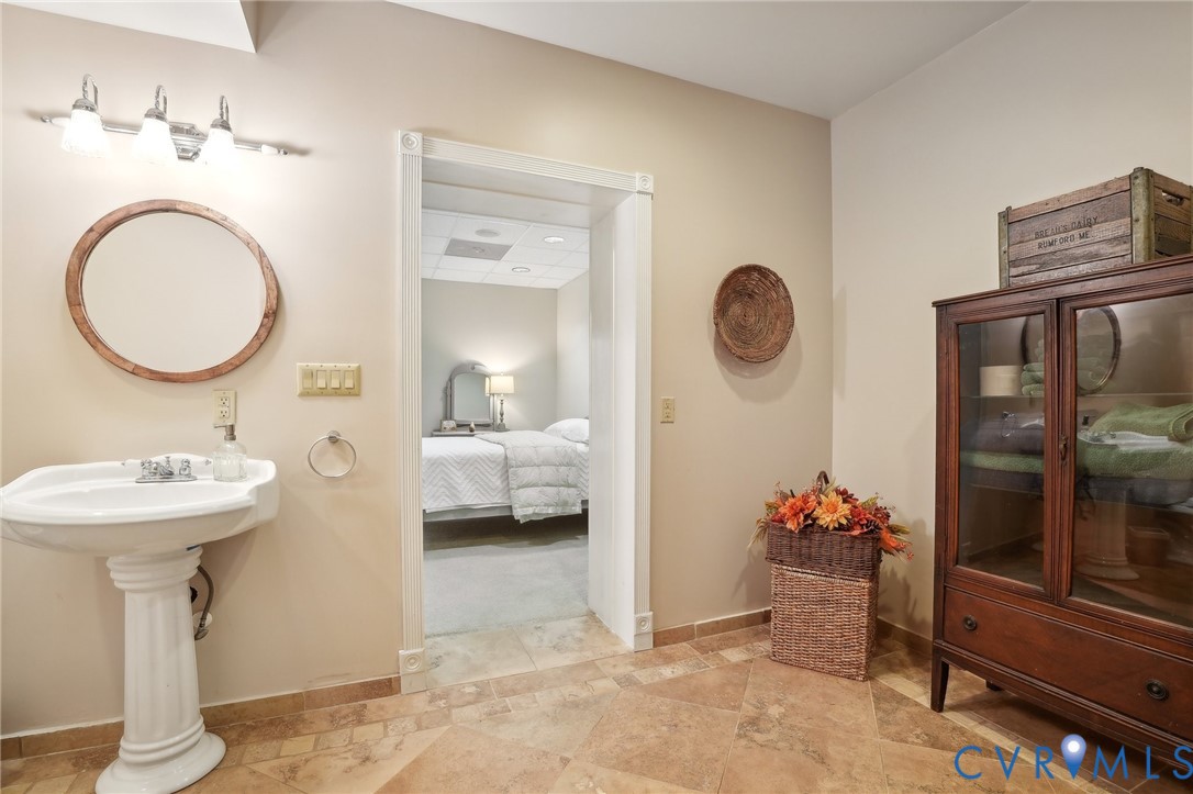 20145 Hunnicut Road Dinwiddie, VA 23841 - Photo 30 of 53