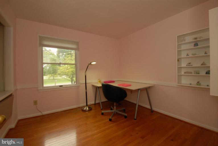 18017 Cashell Road Olney, MD 20832 - Photo 3 of 30 Bedroom