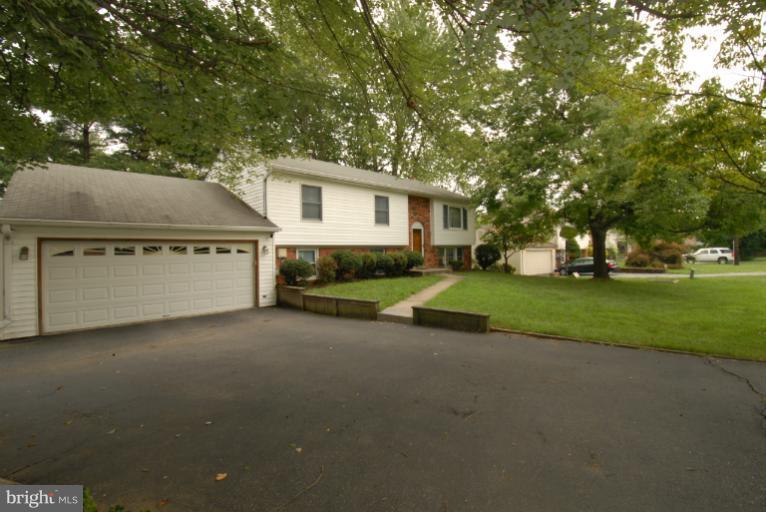 18017 Cashell Road Olney, MD 20832 - Photo 25 of 30 Exterior (General)