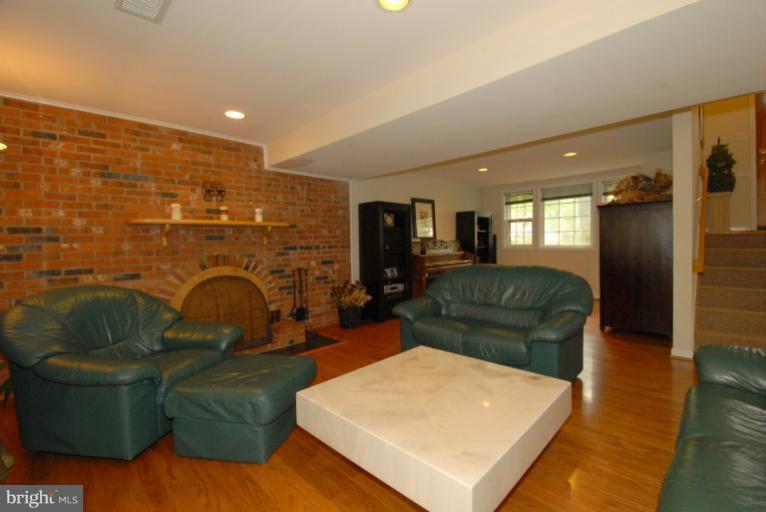 18017 Cashell Road Olney, MD 20832 - Photo 9 of 30 Basement