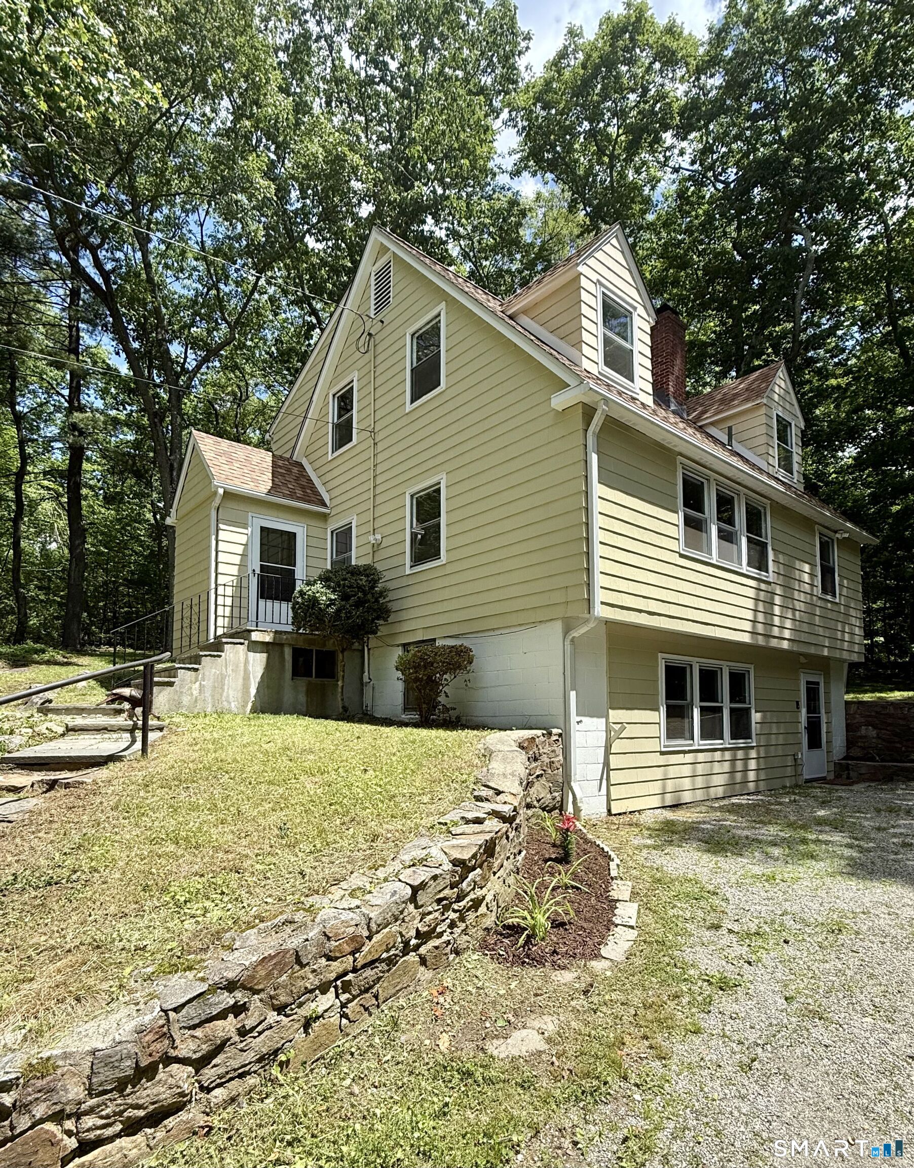 19 Old Town Road Shelton, CT 06484 - Photo 1 of 32