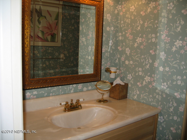 1305 Alderman Road East Jacksonville, FL 32211 - Photo 18 of 24 Bath