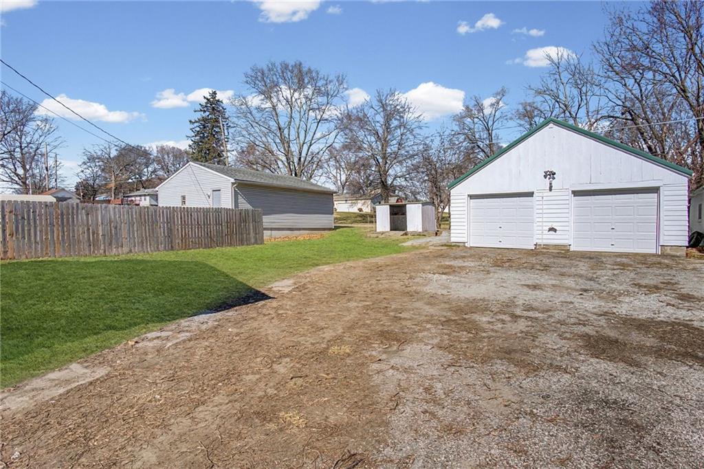 1423 Unity Street Atchison, KS 66002 - Photo 4 of 25