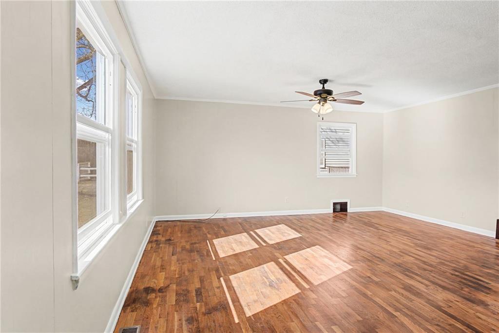 1423 Unity Street Atchison, KS 66002 - Photo 10 of 25