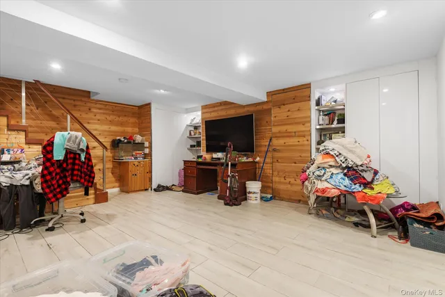 $1,250,000 | 61-06 60th Drive | Maspeth