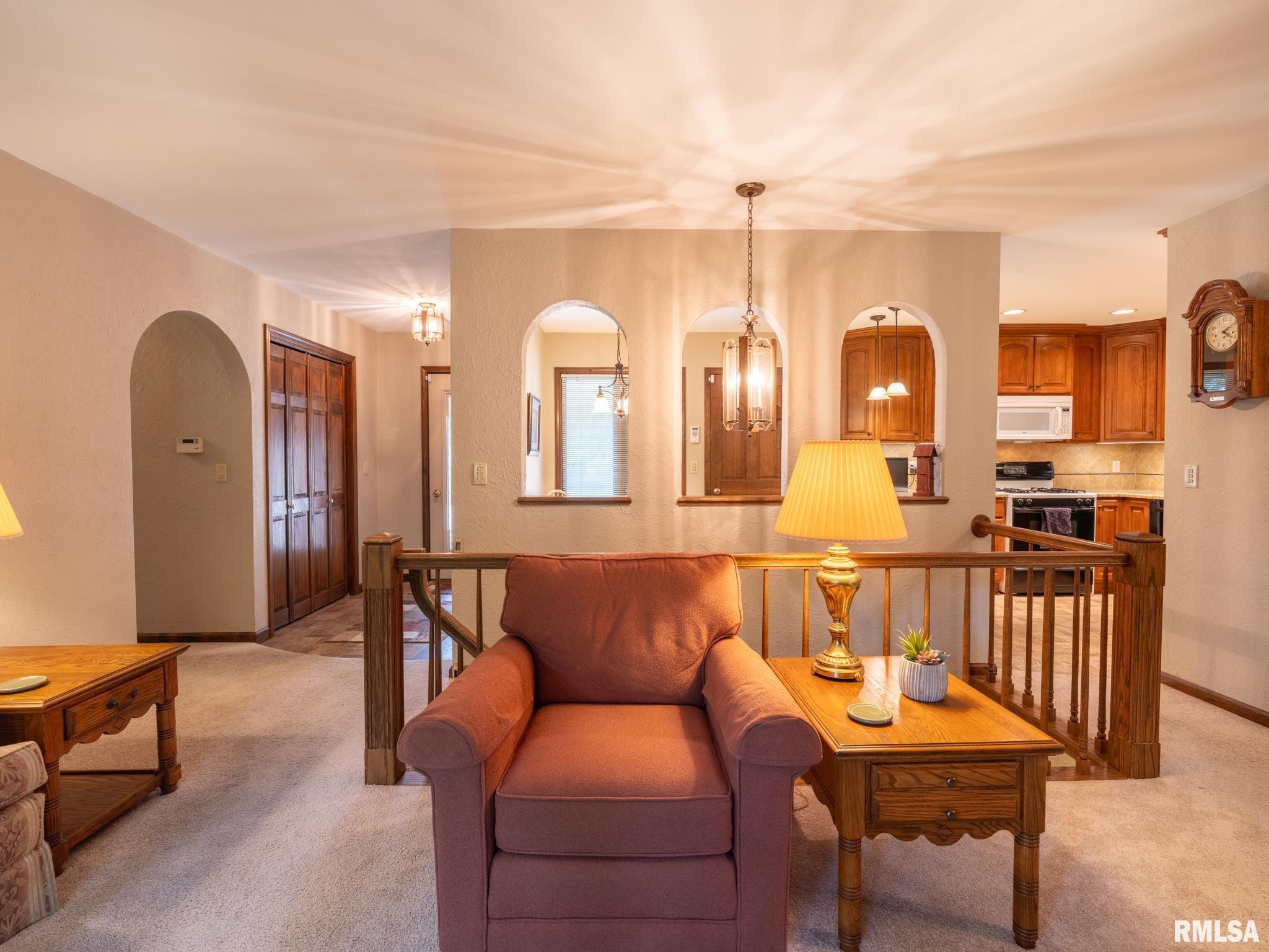 112 Yates Road Marquette Heights, IL 61554 - Photo 12 of 68 Gallery Image 12