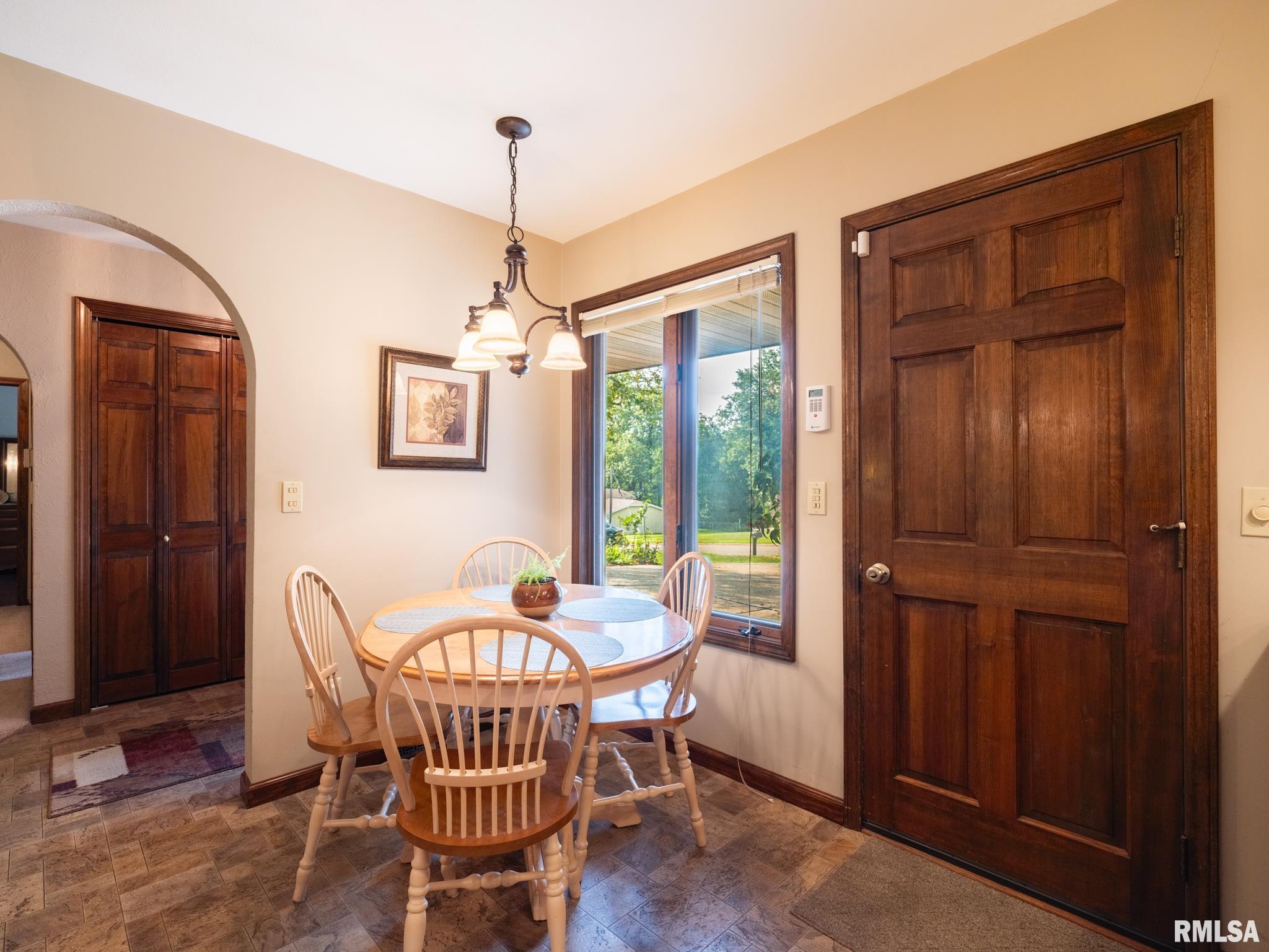 112 Yates Road Marquette Heights, IL 61554 - Photo 13 of 68 Gallery Image 13