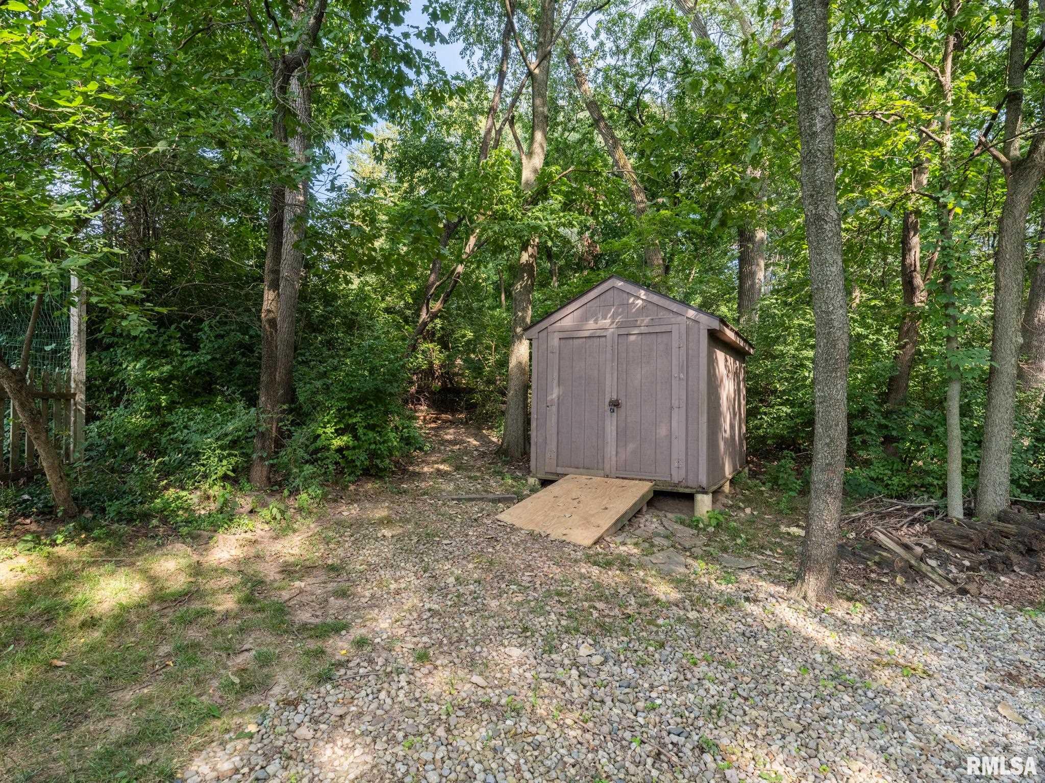 112 Yates Road Marquette Heights, IL 61554 - Photo 50 of 68 Gallery Image 50