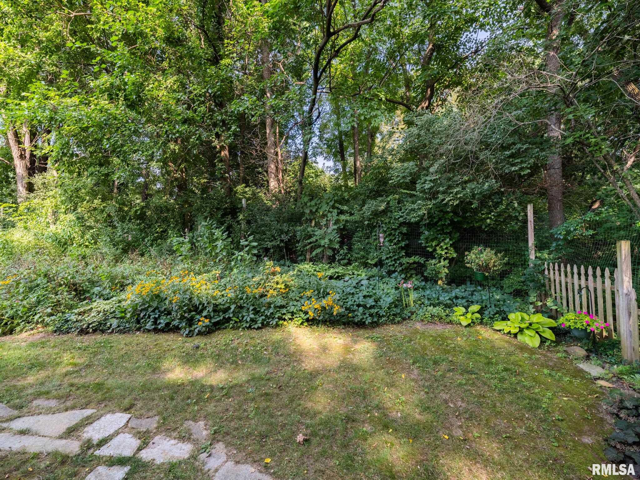 112 Yates Road Marquette Heights, IL 61554 - Photo 59 of 68 Gallery Image 59