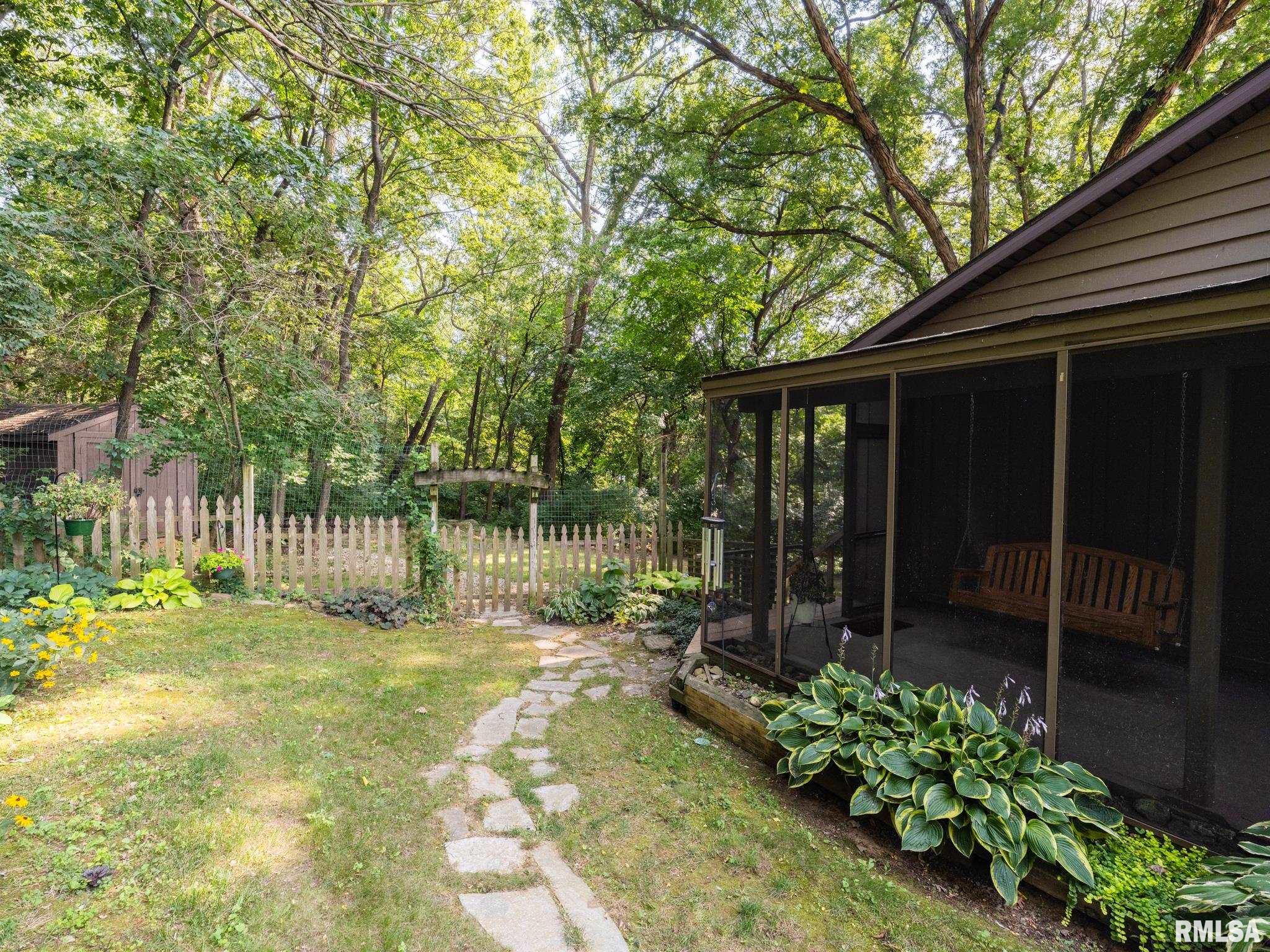 112 Yates Road Marquette Heights, IL 61554 - Photo 63 of 68 Gallery Image 63