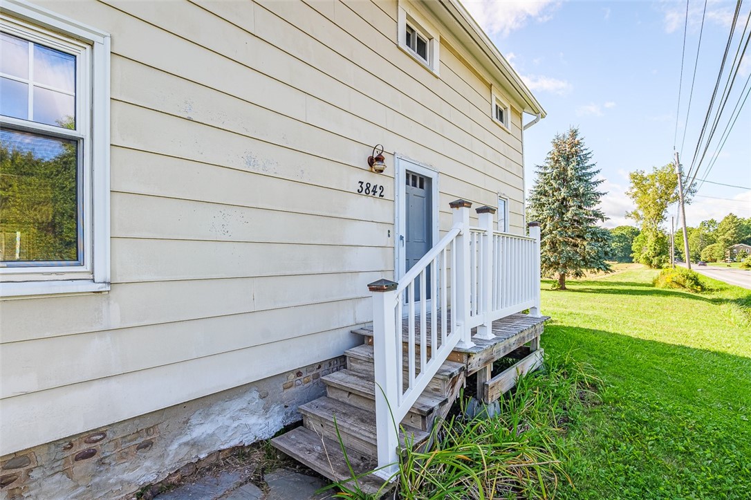 3842 Clover Street Mendon, NY 14467 - Photo 5 of 50