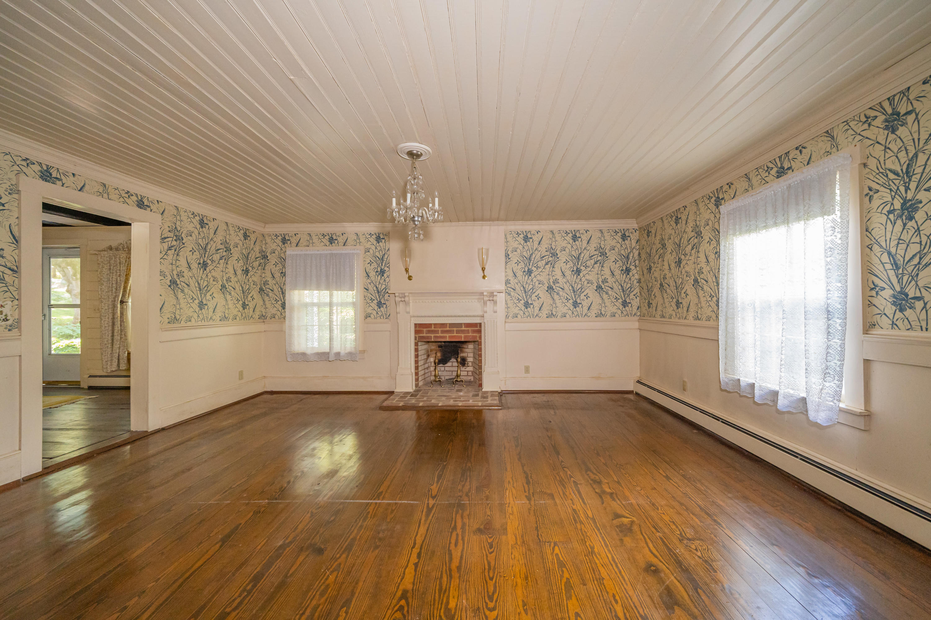 2406 Timber Ridge Buchanan, VA 24066 - Photo 11 of 19 Dining Room