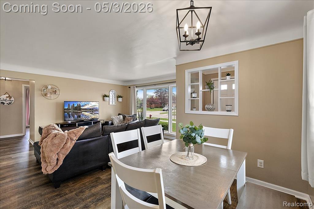 18241 Airport Road Fraser, MI 48026 - Photo 17 of 43