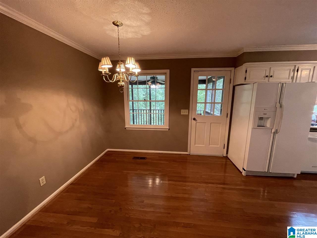 2141 Partridge Berry Road Birmingham, AL 35244 - Photo 8 of 41