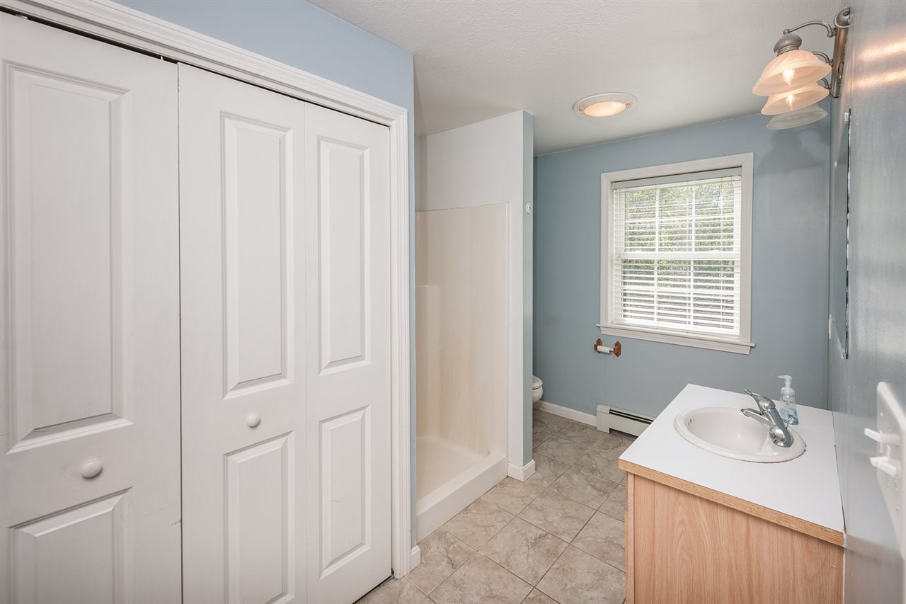 65 Logging Road York, ME 03902 - Photo 18 of 39
