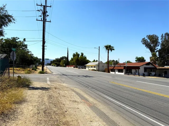 $150,000 | 16705 Grand Avenue, Lake Elsinore, CA 92530