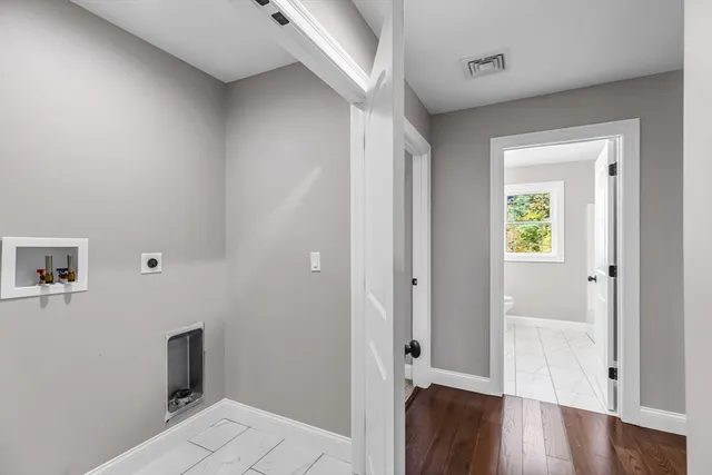 $649,900 | 4 Hillcrest Drive, Wilbraham, MA 01095