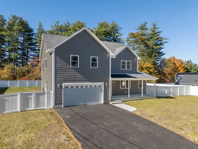 $649,900 | 4 Hillcrest Drive, Wilbraham, MA 01095