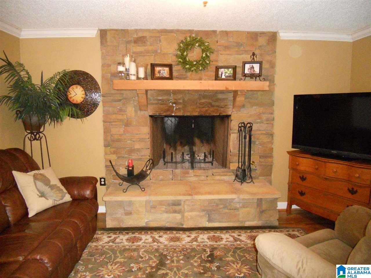 8063 Happy Hollow Road Trussville, AL 35173 - Photo 4 of 20