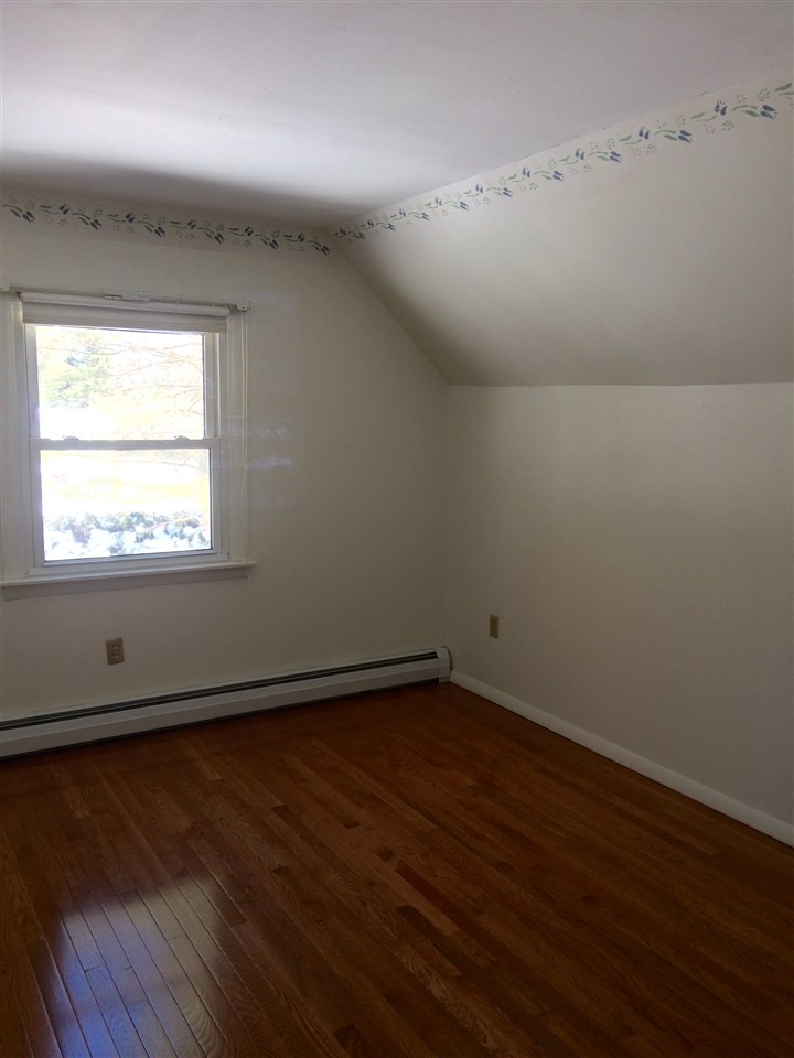 318 Gifford Road Hartford, VT 05001 - Photo 12 of 16 Gallery Image 12