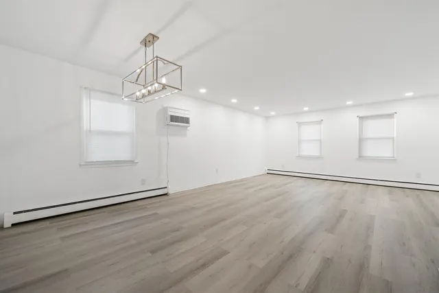 $2,750 | 64 Isabella Avenue, Unit 2, Bayonne, NJ 07002