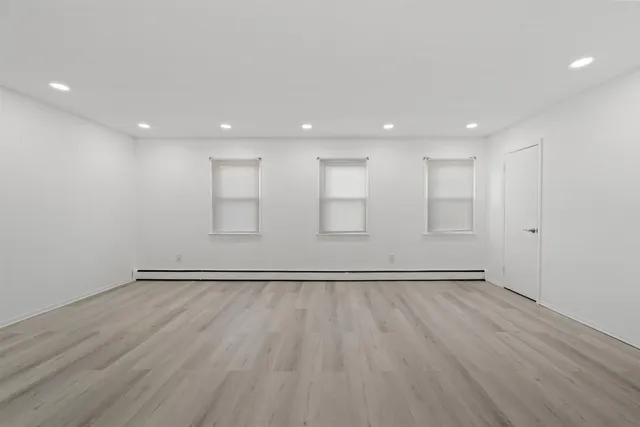 $2,750 | 64 Isabella Avenue, Unit 2, Bayonne, NJ 07002